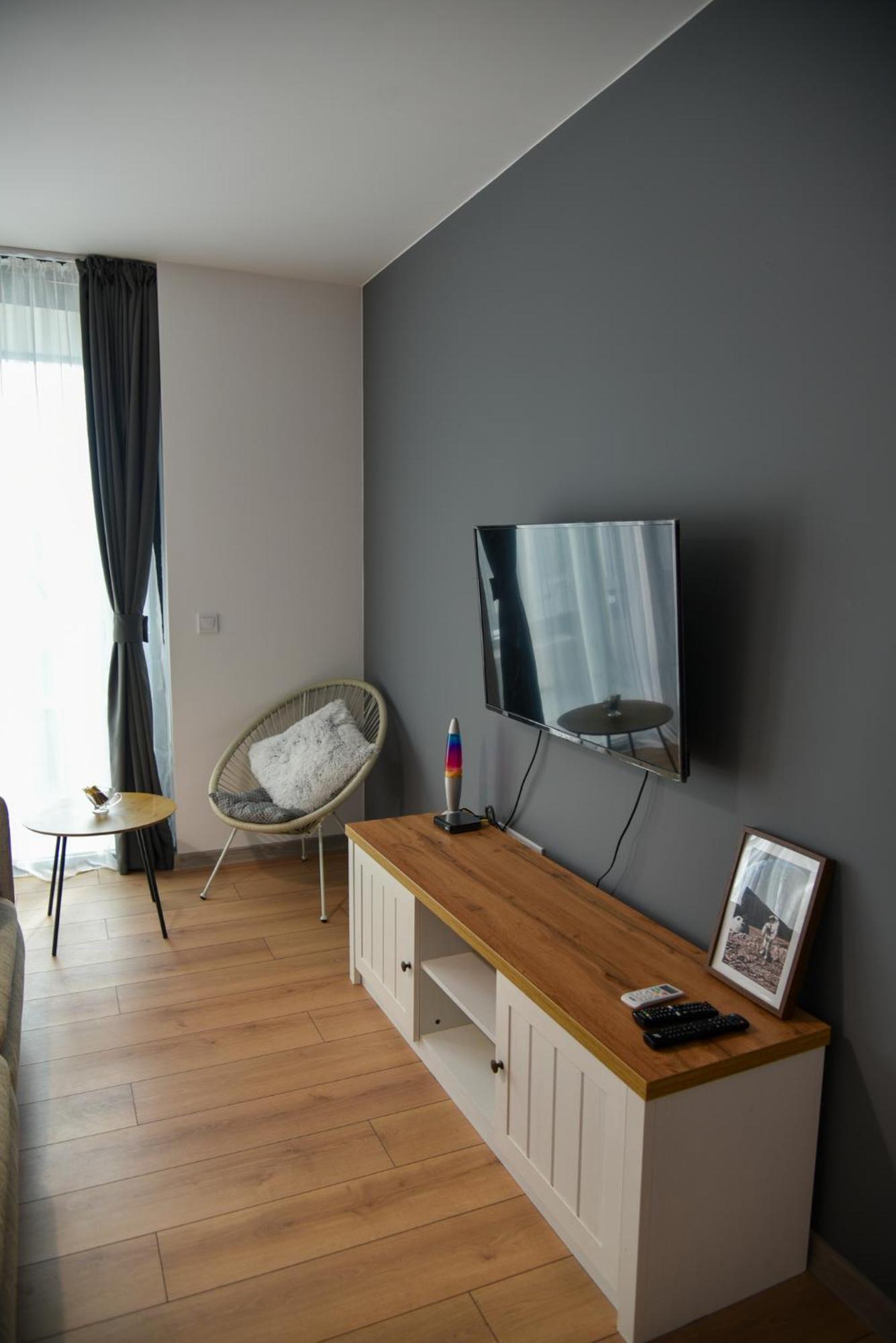 Sunlit Elegance Escape Apartment Varna Exteriör bild