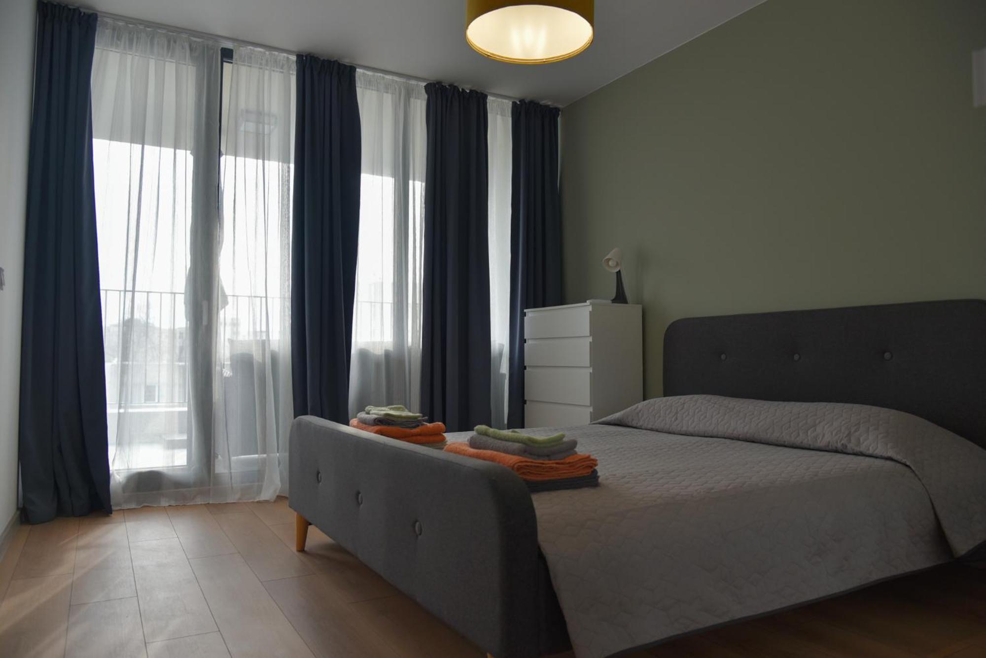 Sunlit Elegance Escape Apartment Varna Exteriör bild