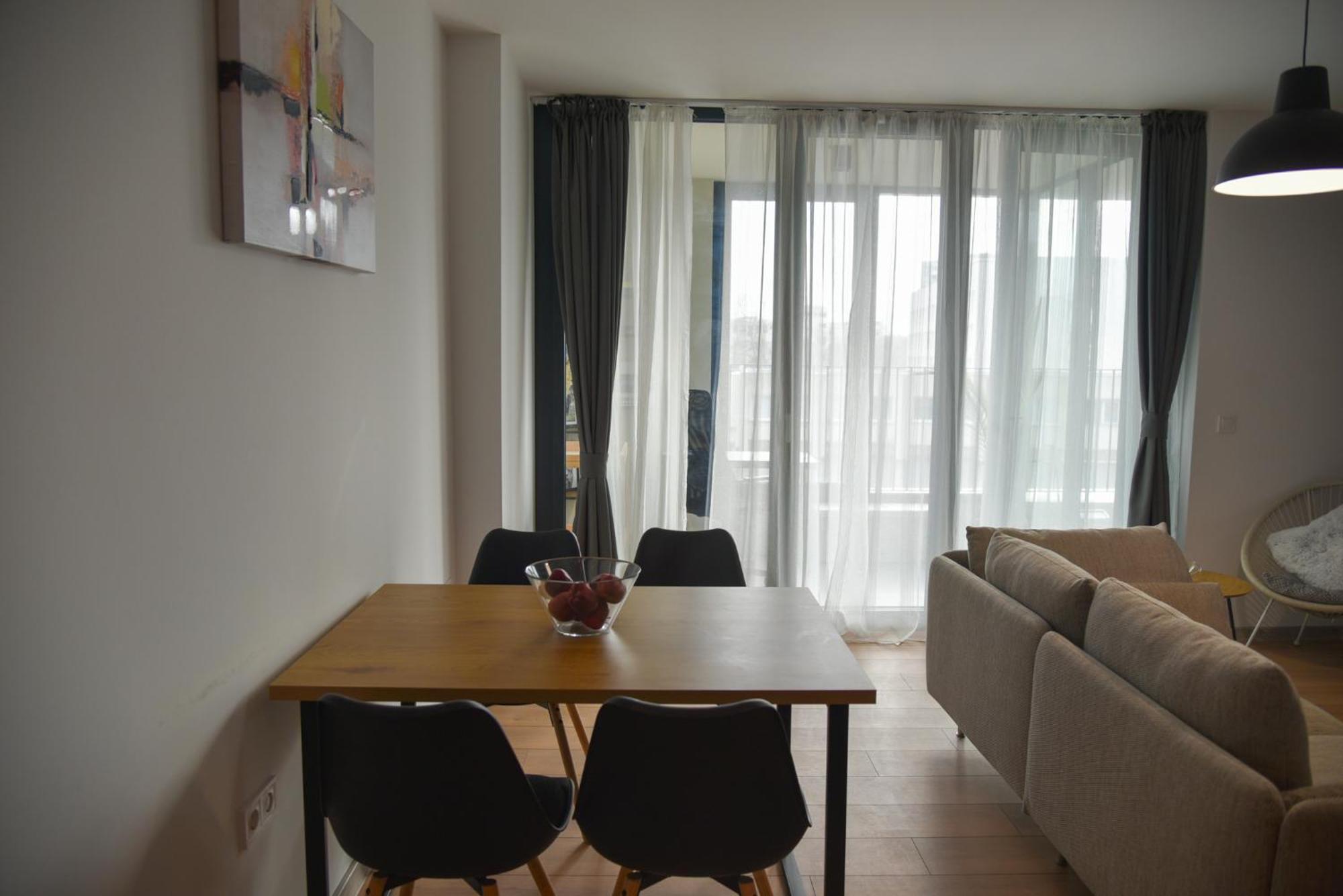 Sunlit Elegance Escape Apartment Varna Exteriör bild